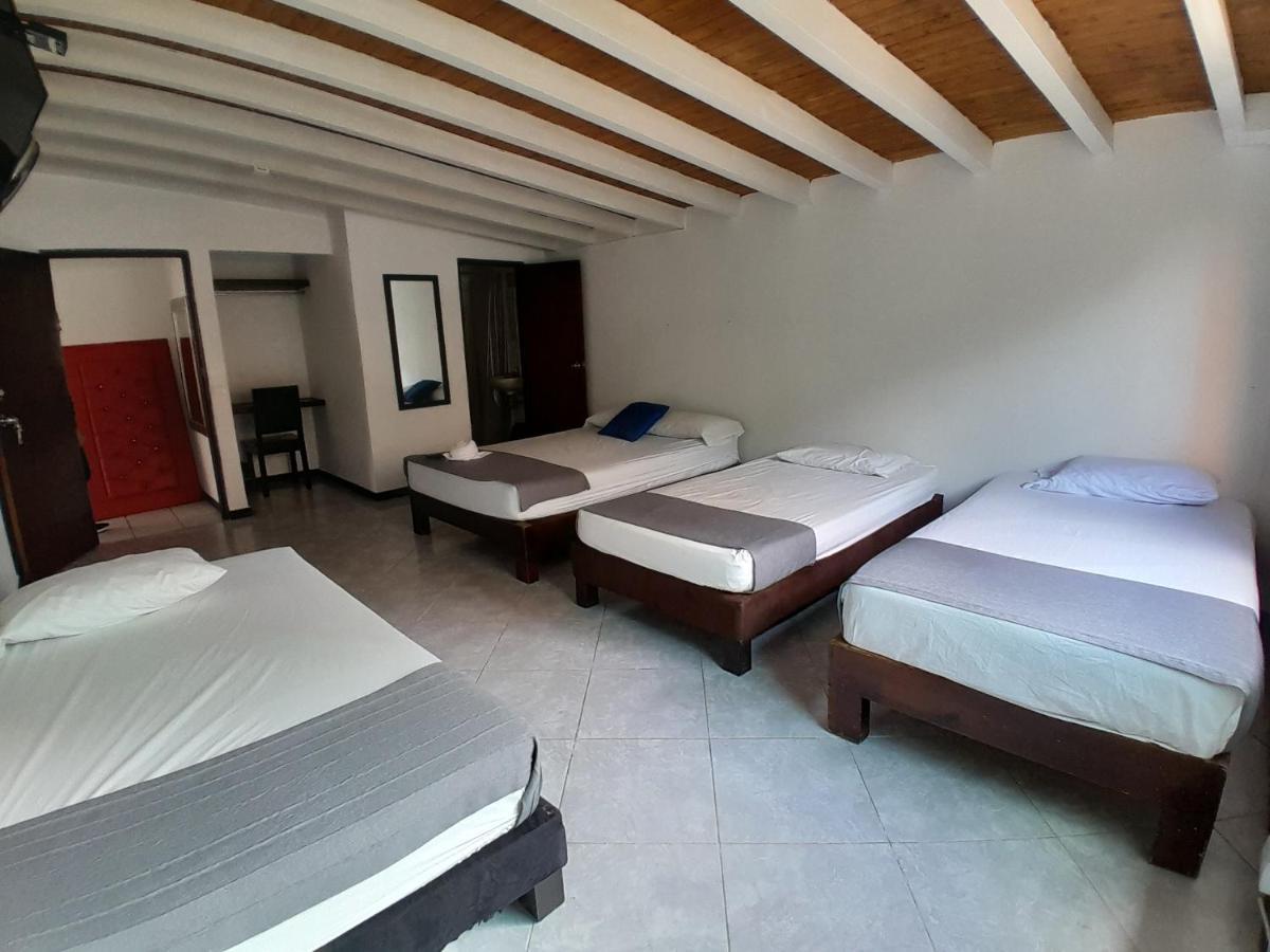 Hotel Palermo Real Меделин Екстериор снимка