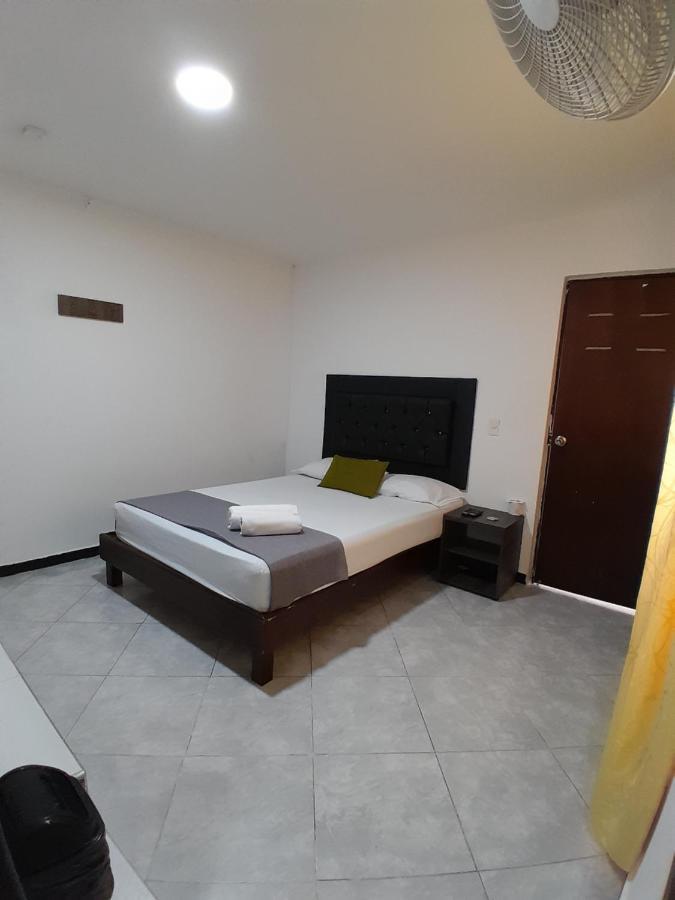 Hotel Palermo Real Меделин Екстериор снимка